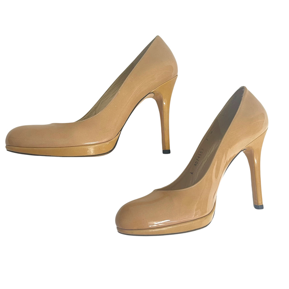 Stuart Weitzman Round Closed Toe Pumps Heels 7 - image 4